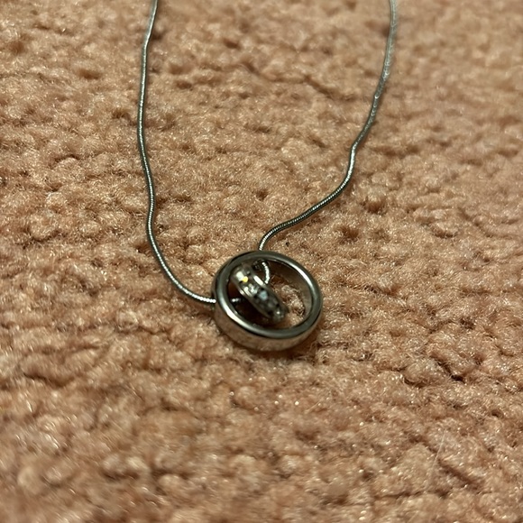 Necklace - Picture 2 of 3